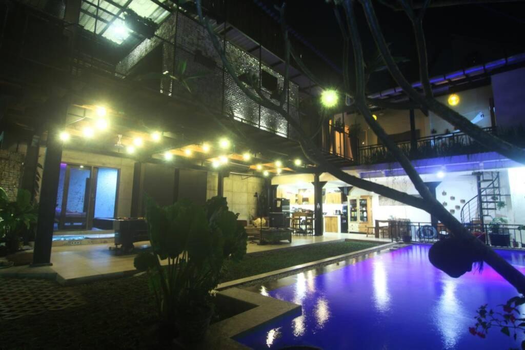 Villa Amalura I Yogyakarta Dış mekan fotoğraf